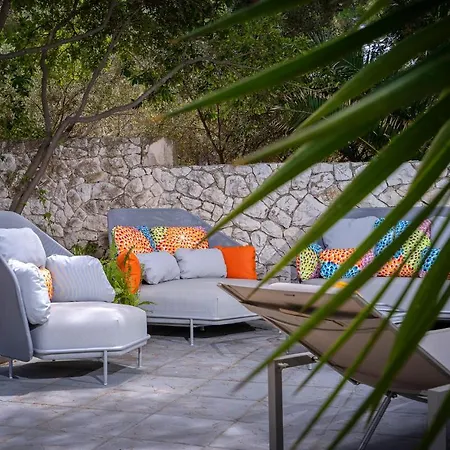 Villa Pine *